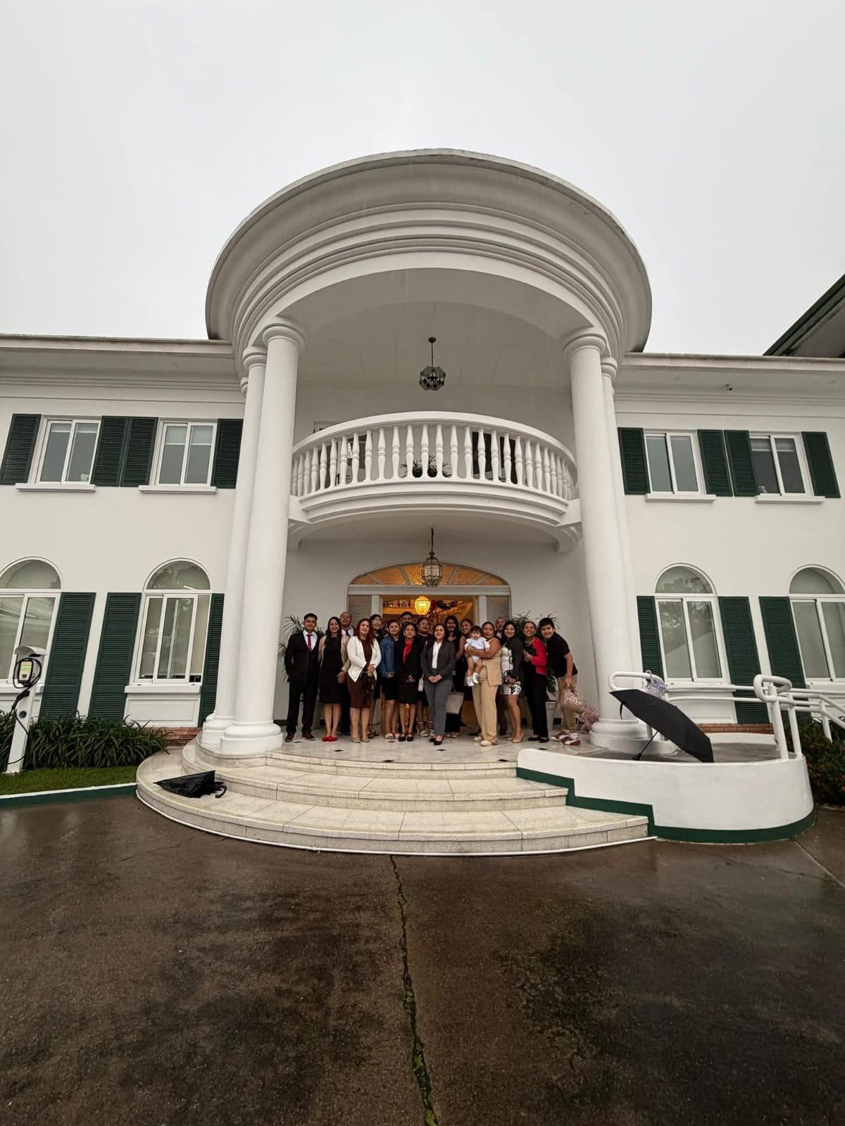 Visita institucional
